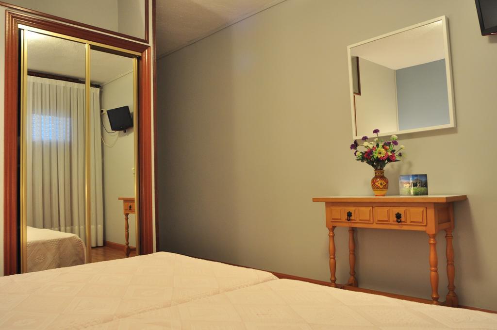 Hostal Europa San Roque del Acebal Quarto foto